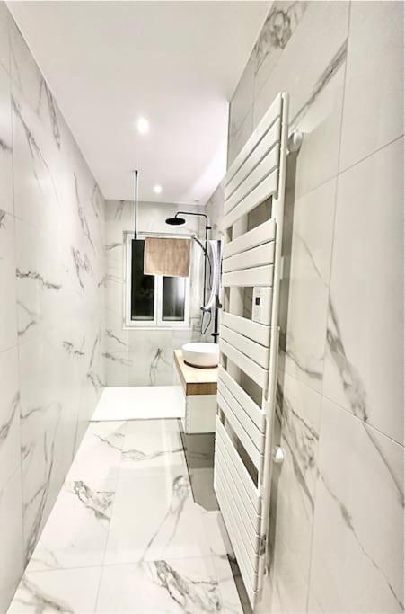 L'Eclat Prestigieux : Quartier Henriville Amiens Esterno foto