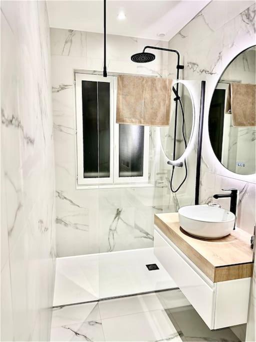 L'Eclat Prestigieux : Quartier Henriville Amiens Esterno foto